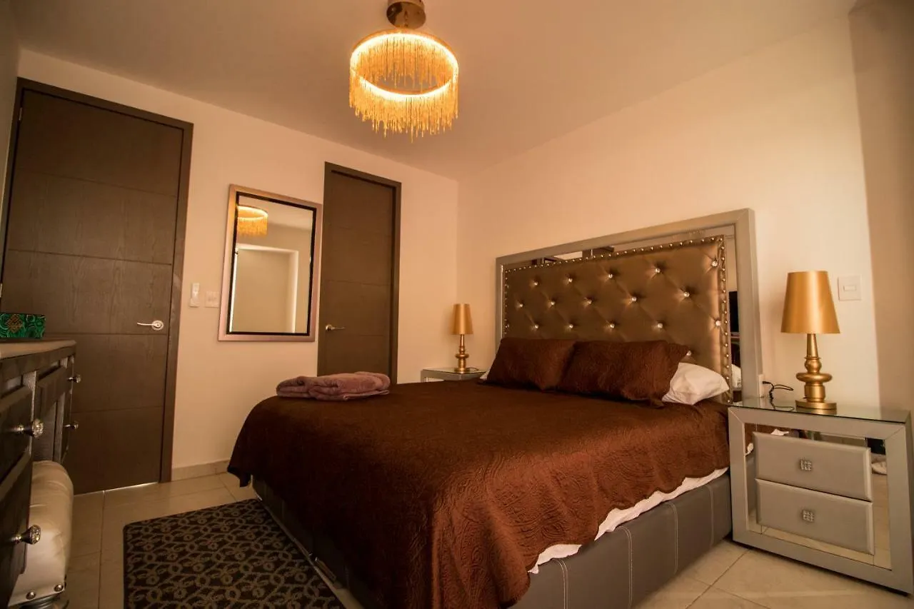 Niza Five Luxury Beach Apartments Puerto Vallarta 3*,